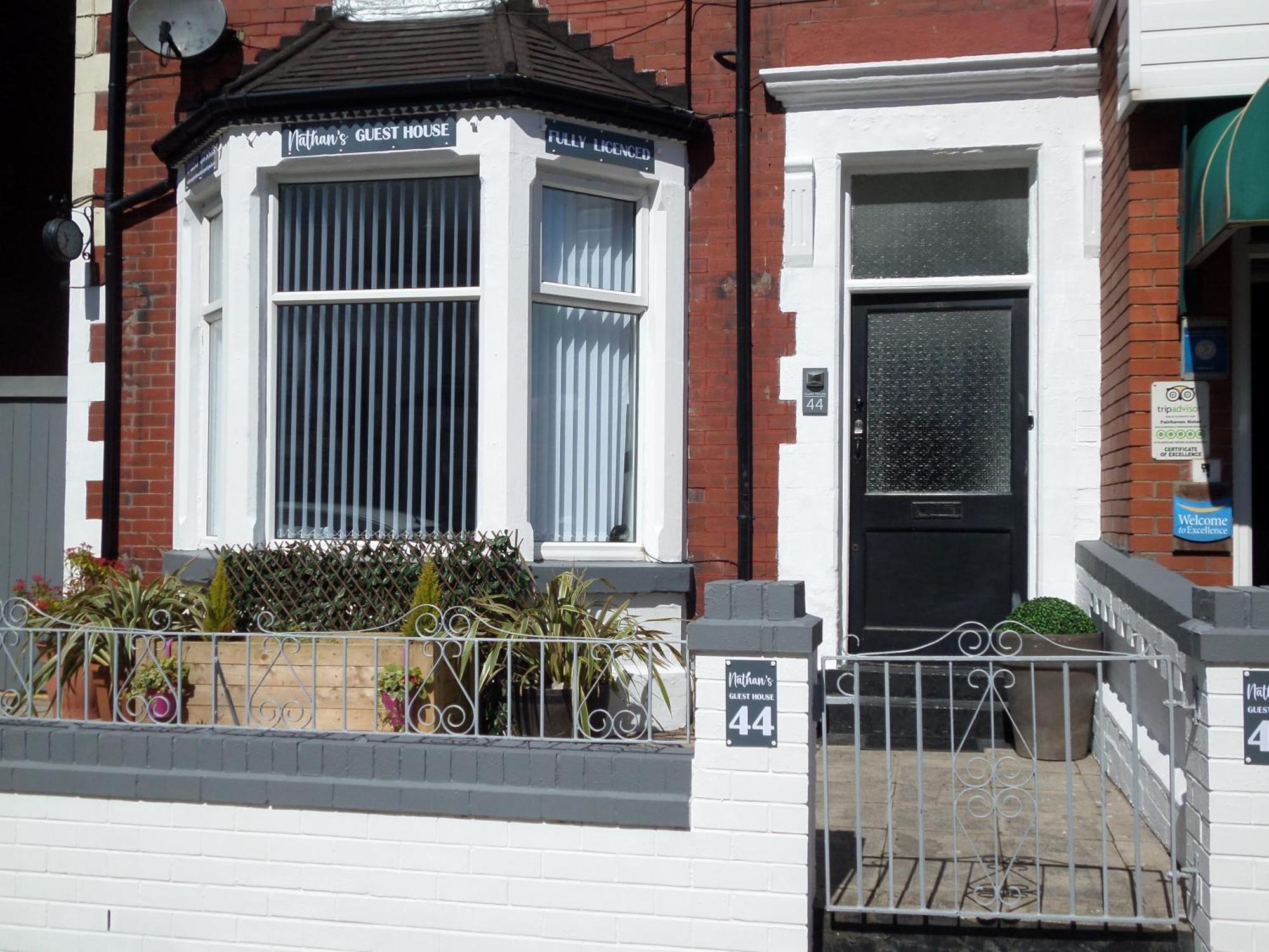 Nathans Guest House Blackpool Eksteriør bilde